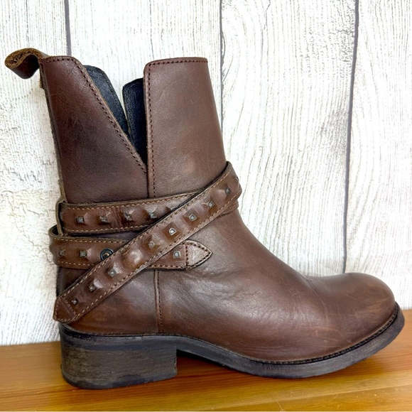 Diesel Roxy Roll Sashan Brown Leather Pull On Short Boots 1.5" Heel EU 38 US 7.5 - Picture 3 of 9